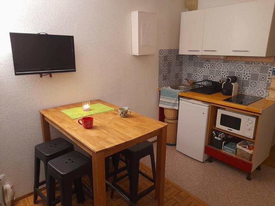 Rez De Jardin / Pieds Des Pistes Appartement Bernex Buitenkant foto