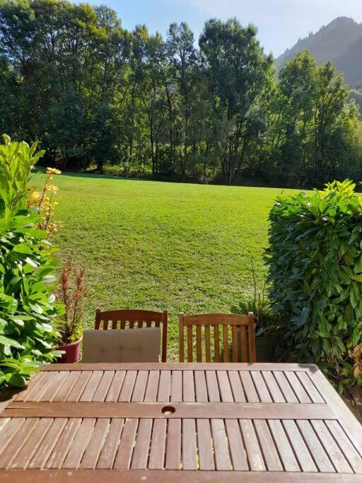 Rez De Jardin / Pieds Des Pistes Appartement Bernex Buitenkant foto
